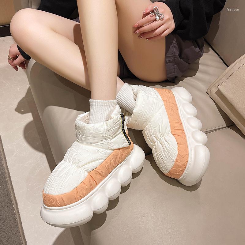 Slippers Warm Women Snow Boots Winter Cotton Indoor Outdoor High Top Plush Lining Shoes Color Blocking Thick Soled Plus Size 45, 8677-white
Slippers Warm Women Snow Boots Winter Cotton Indoor Outdoor High Top Plush Lining Shoes Color Blocking Thick Soled Plus Size 45, 8677-white