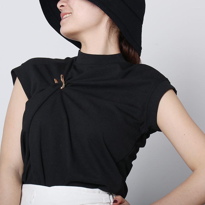 Women' Polos Korean Version Of Loose Solid Color All-Match Small Vest 2023 Round Neck Sleeveless U-Shaped Brooch Pleated T-Shirt Women, White
Women' Polos Korean Version Of Loose Solid Color All-Match Small Vest 2023 Round Neck Sleeveless U-Shaped Brooch Pleated T-Shirt Women, White