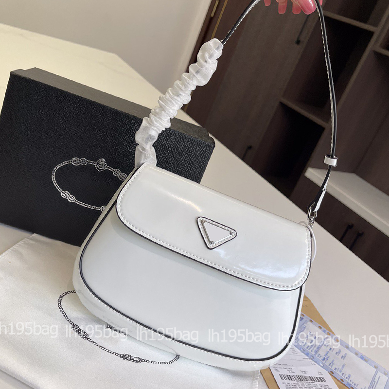 Triangle Prad hobo Bag Designer Handbag Lady's Triangle Symbolizes The Luxury Leather Fashion Handbag Messenger Handbag Shoulder Sling Bags, Black 24*20cm
Triangle Prad hobo Bag Designer Handbag Lady's Triangle Symbolizes The Luxury Leather Fashion Handbag Messenger Handbag Shoulder Sling Bags, Black 24*20cm