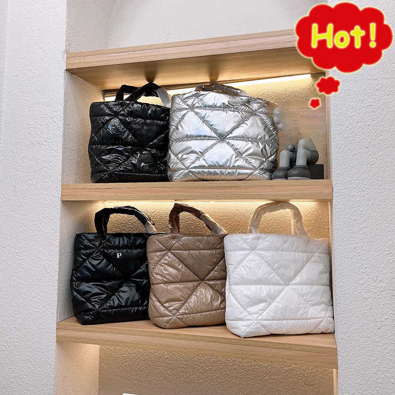 Prads totes designer handbag women bag Handbags Prade the Tote bags Luxuries designers womens crossbody Handbag Shoulder 7A high quality purses wallet TEGJ, Prad-1
Prads totes designer handbag women bag Handbags Prade the Tote bags Luxuries designers womens crossbody Handbag Shoulder 7A high quality purses wallet TEGJ, Prad-1