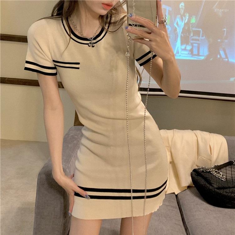 Casual Dresses Dress Fashion Woman Summer Knitting A Line Short Sleeve Stripes Sale Vestidos Drop LYY6478, Random color
Casual Dresses Dress Fashion Woman Summer Knitting A Line Short Sleeve Stripes Sale Vestidos Drop LYY6478, Random color