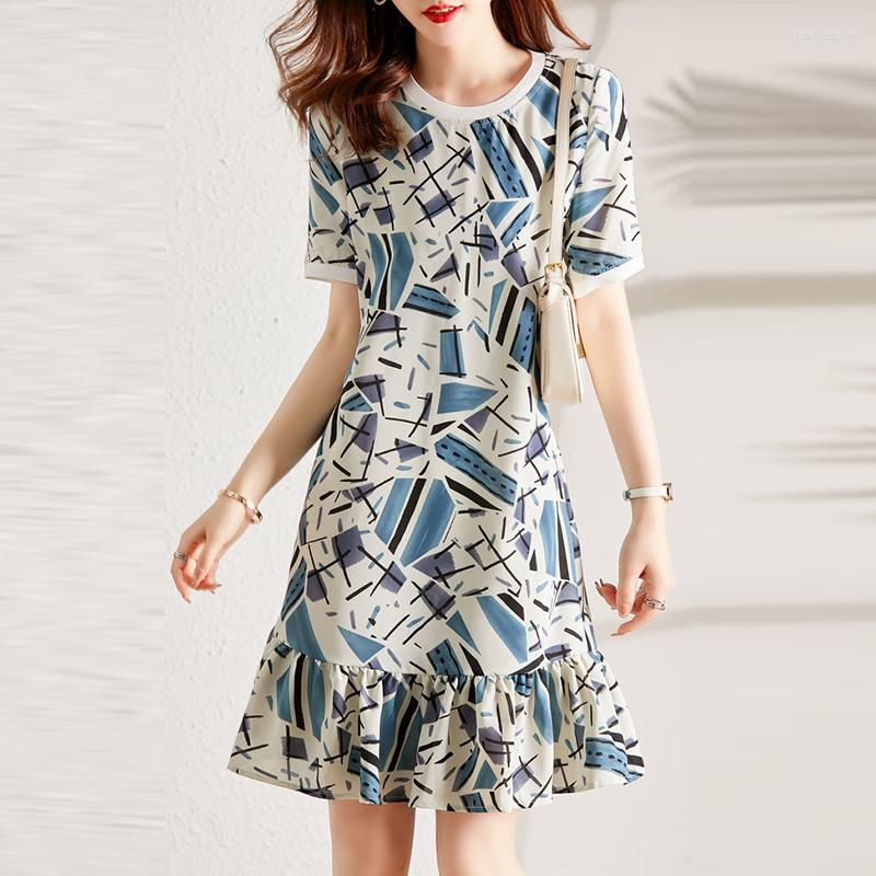 Casual Dresses 2023 Summer Korean Design Sense Printing Thin Section High Waist Slimming Floral Fishtail Dress Women' Clothes, Sky blue
Casual Dresses 2023 Summer Korean Design Sense Printing Thin Section High Waist Slimming Floral Fishtail Dress Women' Clothes, Sky blue