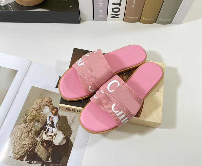 Slippers Designer Women Woody Flat Mules summer Sandals Slides Sail Canvas White Black Outdoor Beach Slipper shoes 35-41
Slippers Designer Women Woody Flat Mules summer Sandals Slides Sail Canvas White Black Outdoor Beach Slipper shoes 35-41