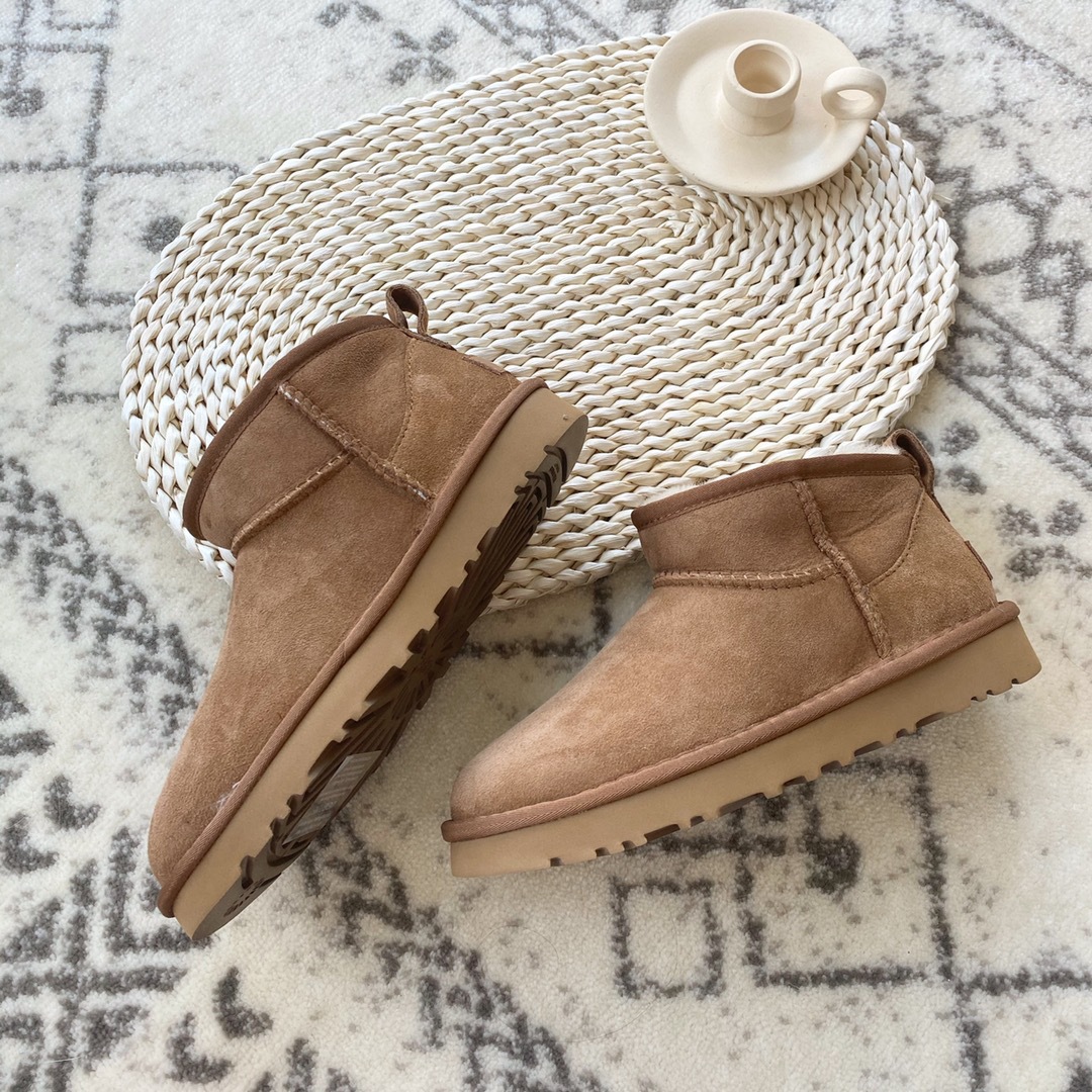 2023 Women ultra mini snow boots slipper U F22 winter new popular Ankle Sheepskin fur plush keep warm boots with card dustbag beautiful gifts Antelope Reindeer Color, Grey
2023 Women ultra mini snow boots slipper U F22 winter new popular Ankle Sheepskin fur plush keep warm boots with card dustbag beautiful gifts Antelope Reindeer Color, Grey