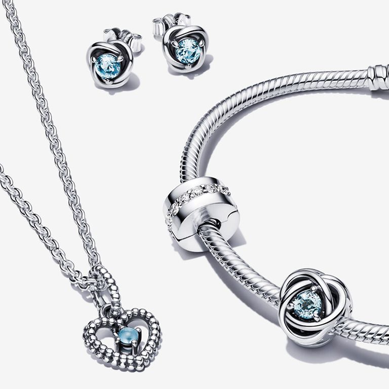 Blue diamond earrings charms bracelet beads Aries Love Pendant DIY fit Pandora bracelets ladies engagement designer bangle jewelry necklace
Blue diamond earrings charms bracelet beads Aries Love Pendant DIY fit Pandora bracelets ladies engagement designer bangle jewelry necklace