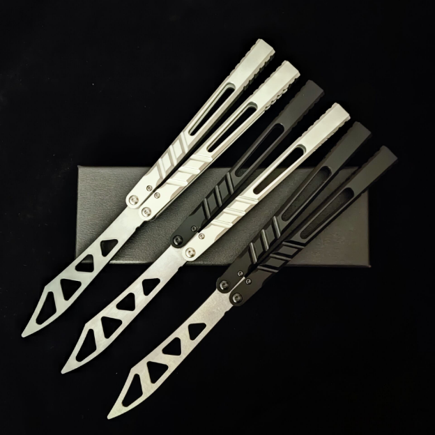 TITUS AB alpha beast Butterfly Training Trainer Knife VG10 7075 Aluminum Channel Handle Bushing Jilt EDC Tool Knives
TITUS AB alpha beast Butterfly Training Trainer Knife VG10 7075 Aluminum Channel Handle Bushing Jilt EDC Tool Knives