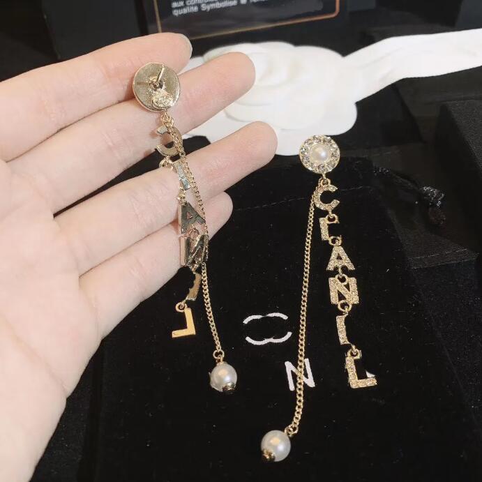 High Polished Fashion Jewelry Party Dangle Chandelier Earrings Hip Hop Stud Stainless Steel Earing Tassel for Women Party Wedding Hoop A252
High Polished Fashion Jewelry Party Dangle Chandelier Earrings Hip Hop Stud Stainless Steel Earing Tassel for Women Party Wedding Hoop A252