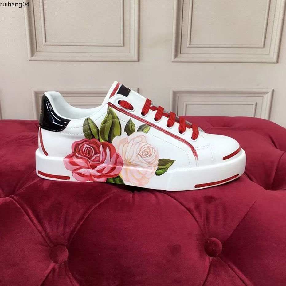 2023Classics Women Espadrilles flat Designer shoes Sneakers Canvas and Real Lambskin Loafers two tone cap toe Fashion c rh4
2023Classics Women Espadrilles flat Designer shoes Sneakers Canvas and Real Lambskin Loafers two tone cap toe Fashion c rh4