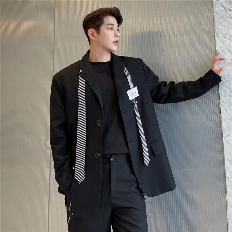 Men's Suits 2023 Spring Korean Style Personality Stripes Tie Design Suit Men Casual Loose Simple Black White Blazers For -XL
Men's Suits 2023 Spring Korean Style Personality Stripes Tie Design Suit Men Casual Loose Simple Black White Blazers For -XL