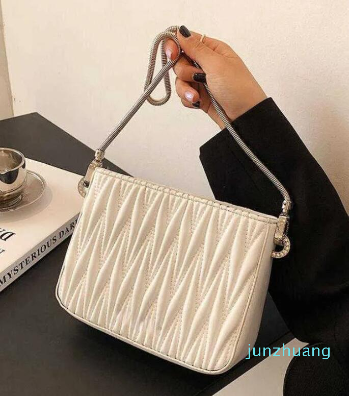 Women's Luxury Designer Shoulder Bags Tote 2023 New Fashion Embroidery Pleated Crossbody Bag Portable Envelope Package Packaging, Sku
Women's Luxury Designer Shoulder Bags Tote 2023 New Fashion Embroidery Pleated Crossbody Bag Portable Envelope Package Packaging, Sku