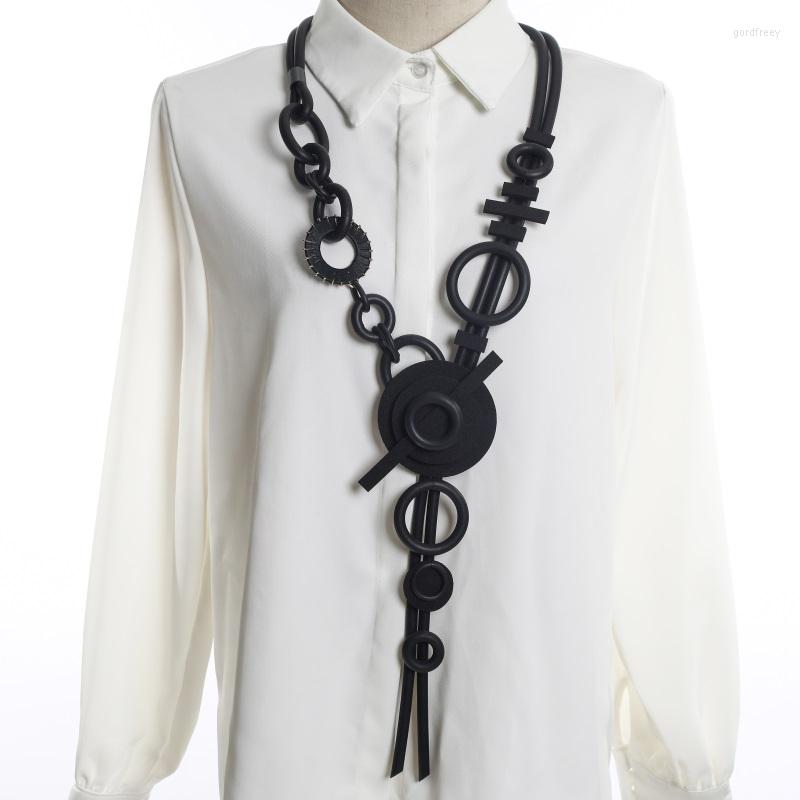 Pendant Necklaces Vintage Handmade Women Hiphop/Rock Style Silicone Rubber Sweater Chains Simple Jewellery Fashion Clothes Accessories
Pendant Necklaces Vintage Handmade Women Hiphop/Rock Style Silicone Rubber Sweater Chains Simple Jewellery Fashion Clothes Accessories