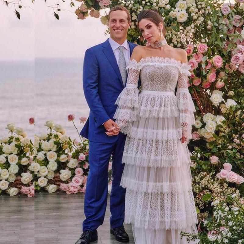 Full Modest Lace A Line Dresses Bridal Off Shoulder Open Back Custom Made Ruffles Layers Wedding Gowns