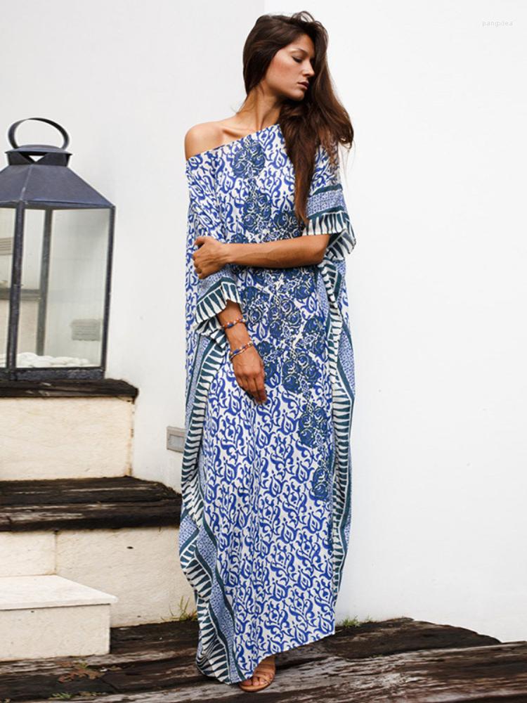Women's Swimwear Cover Ups For Women Ceramic Printed Kaftans Long Tunic Loose Beach Dresses Summer Bathing Suits Outfits, Blue kaftan beach
Women's Swimwear Cover Ups For Women Ceramic Printed Kaftans Long Tunic Loose Beach Dresses Summer Bathing Suits Outfits, Blue kaftan beach
