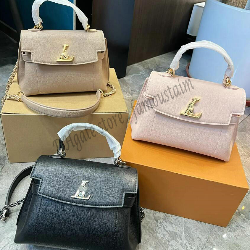Lockme Ever Cross Body Bags WOMEN Medium Cowhide Genuine Leather Stitching Color Handbags Silver Turn Lock Fashion Bag, 01
Lockme Ever Cross Body Bags WOMEN Medium Cowhide Genuine Leather Stitching Color Handbags Silver Turn Lock Fashion Bag, 01