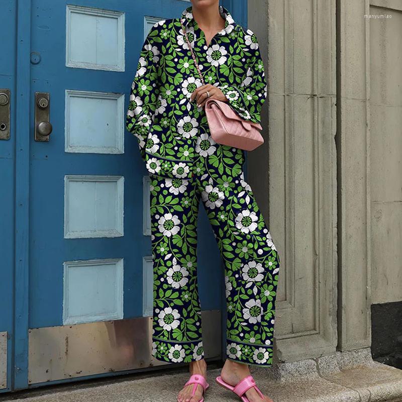 Women' Two Piece Pants Fashion Print Long Sleeve Female Turn-down Collar Shirt Straight Homewear Pajama Set Casual Comfortable Outfit, 01 orange
Women' Two Piece Pants Fashion Print Long Sleeve Female Turn-down Collar Shirt Straight Homewear Pajama Set Casual Comfortable Outfit, 01 orange