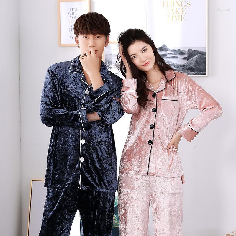 Men's Sleepwear Autumn & Winter Couples Pajamas Long Sleeve Open Buckle Fold-down Collar Women's Gold Velvet Warm Solid Color Large S1, Picture color
Men's Sleepwear Autumn & Winter Couples Pajamas Long Sleeve Open Buckle Fold-down Collar Women's Gold Velvet Warm Solid Color Large S1, Picture color
