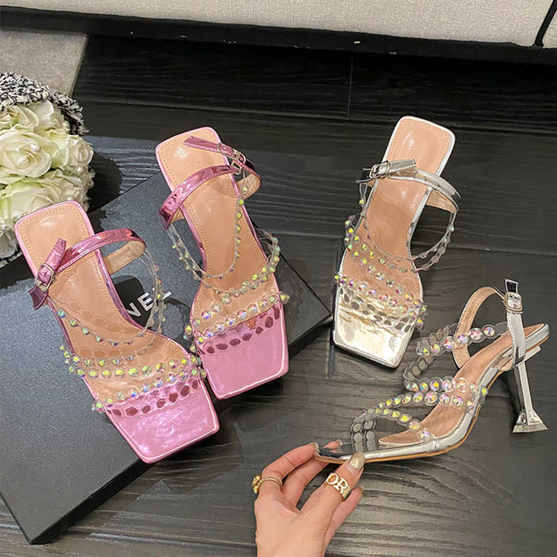Big Size Party Women High Heels Pumps Shoes Rhinestones Female Casual Outdoor Crystal Strange Style Ladies Buckle Strap Sandals 0316, Silver
Big Size Party Women High Heels Pumps Shoes Rhinestones Female Casual Outdoor Crystal Strange Style Ladies Buckle Strap Sandals 0316, Silver