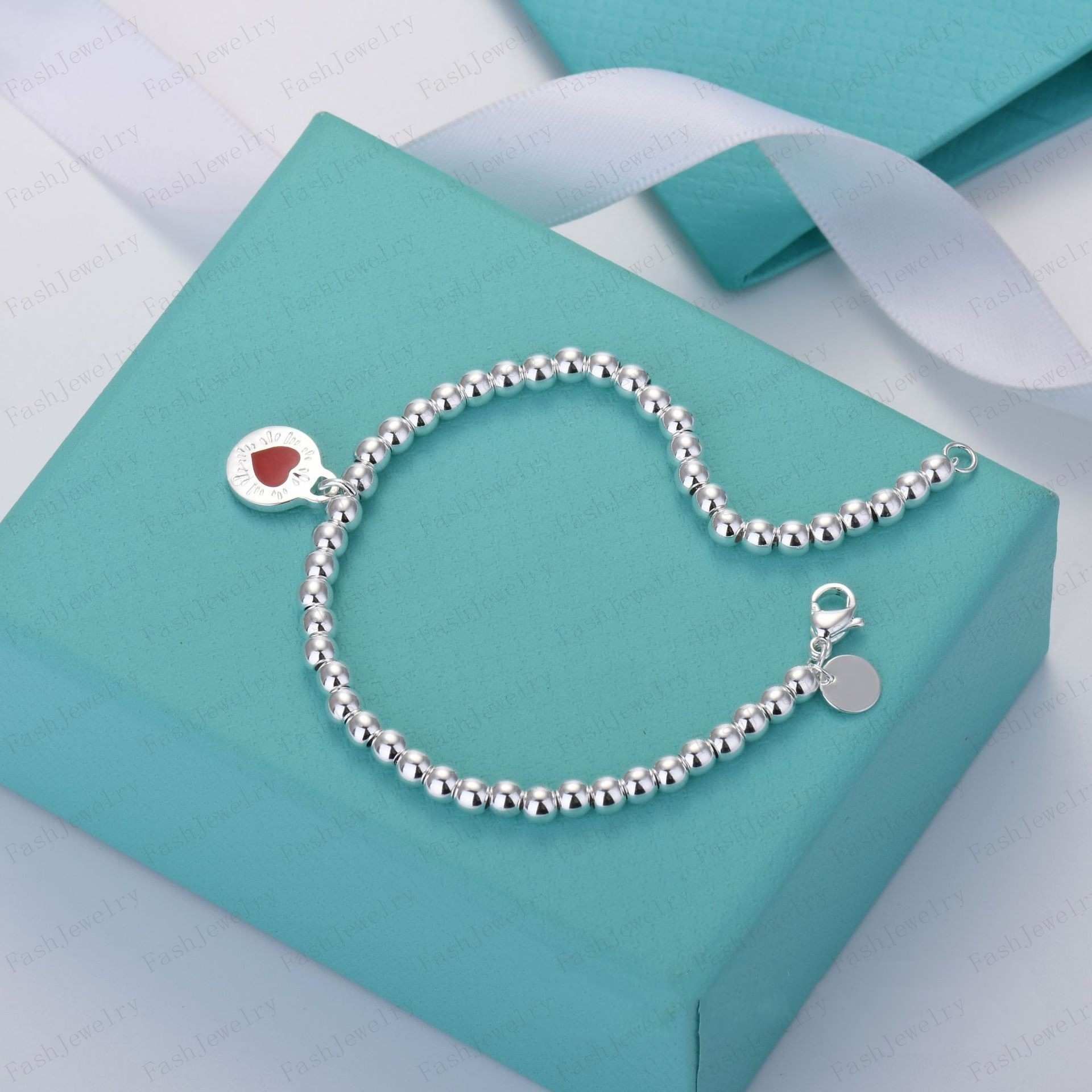 Designer Heart Shaped Beaded Bracelet Female Couple Stainless Steel Chain Gift