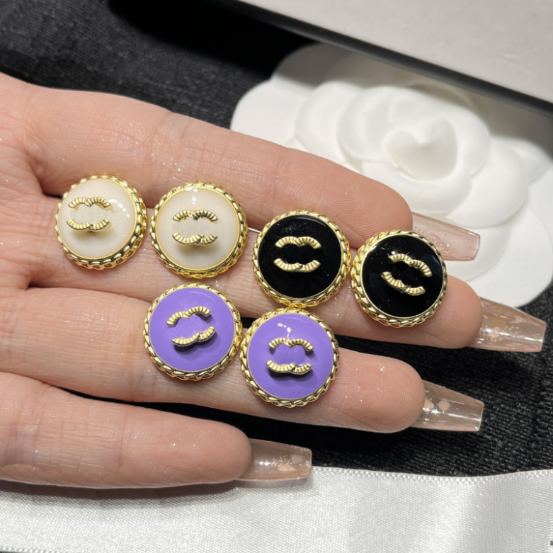 Three Style Fashion Multicolor Stud Earring Brand Designer Jewelry Charm Earrings Lovers Gifts Stamps Earrings Family And Friends Accessories With Box
Three Style Fashion Multicolor Stud Earring Brand Designer Jewelry Charm Earrings Lovers Gifts Stamps Earrings Family And Friends Accessories With Box
