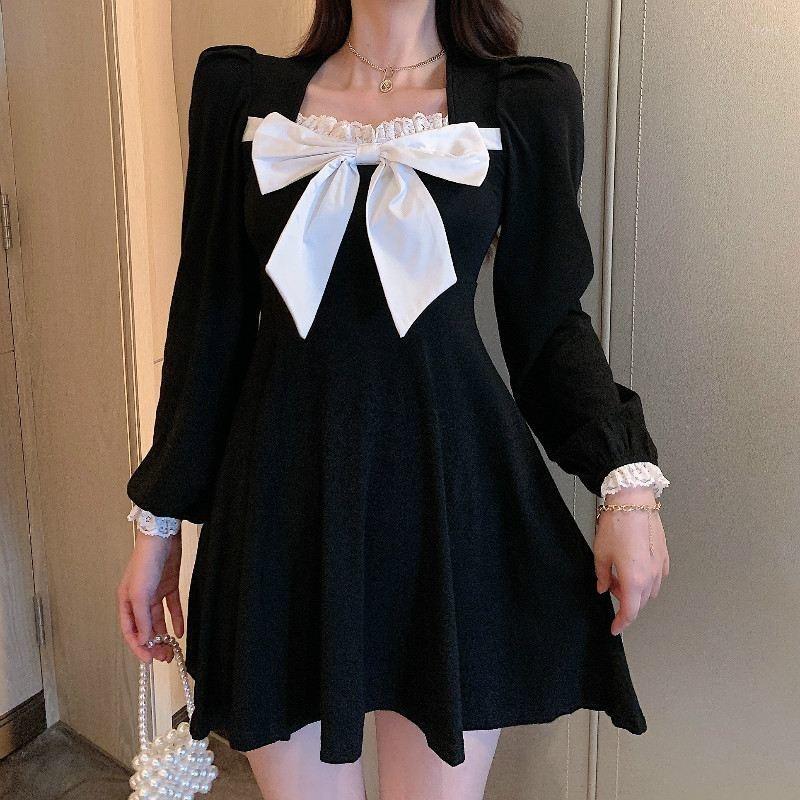 Casual Dresses Women Vintage Long Sleeve Korean Pleated A-line Elegance Sweet Bow Square Collar Lace Patchwork Mini Dress