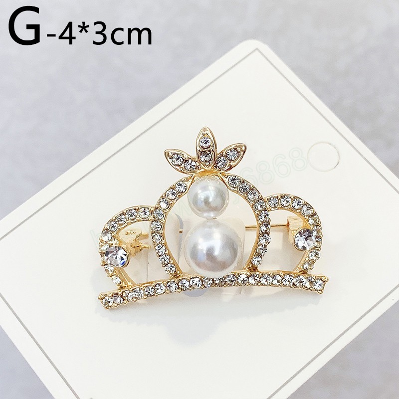 Fashion Crown Brooches Suit Lapel Pins Clear Rhinestone Pins Dress Decoration Buckle Jewelry Accessories For Women Gift