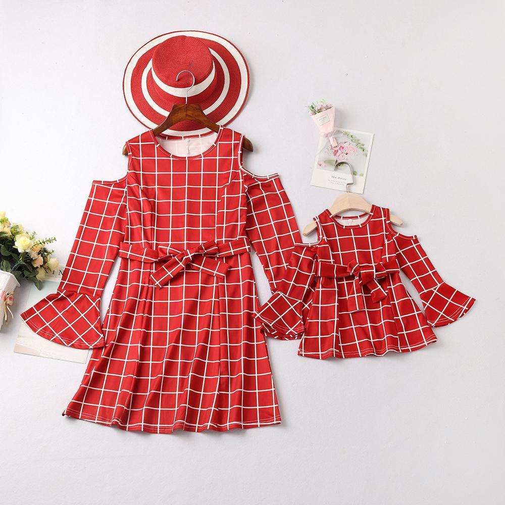 Family Matching Outfits Strapless Mom And Me Dress Family Mother And Daughter Dresses Matching Womens Baby Girls Print Plaid Party Dress Clothes Outfi