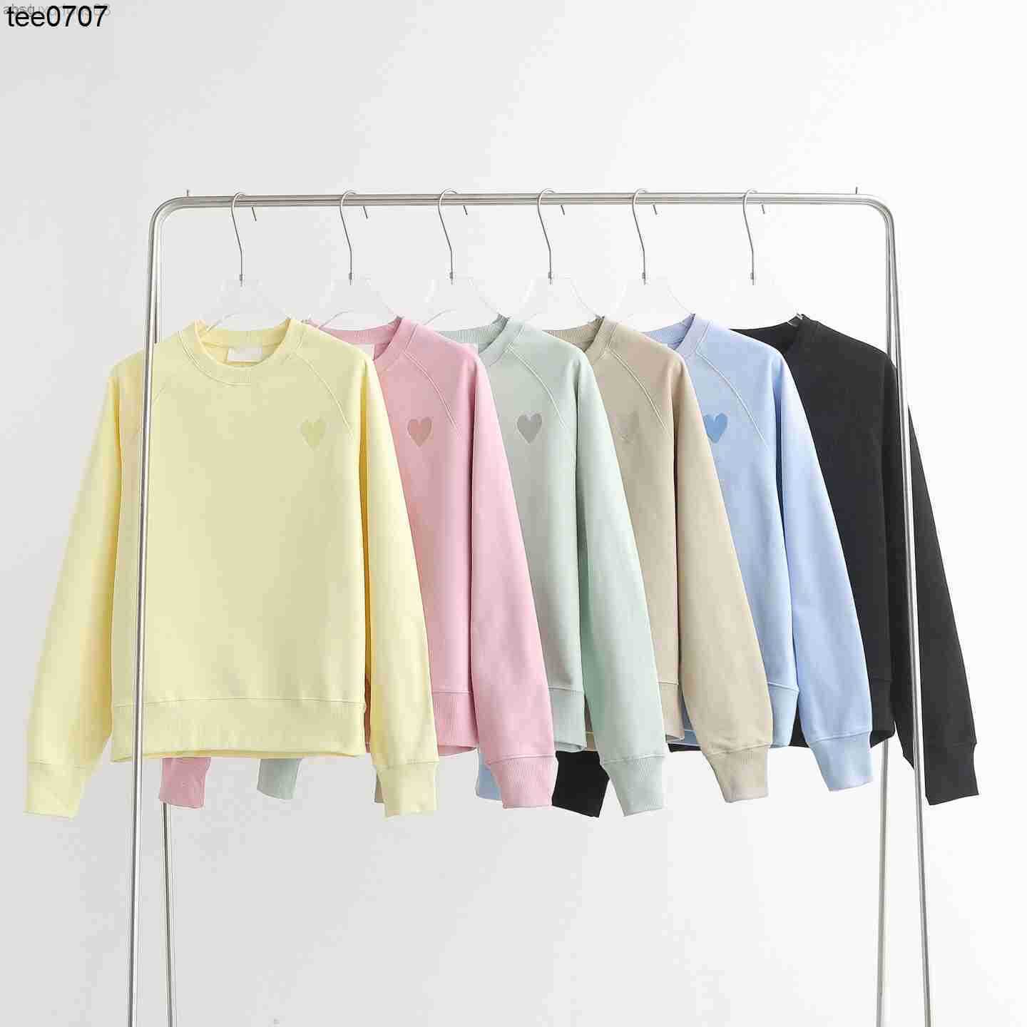 Designer Pure Original Embroidered Love Amis Macaron Round Neck Sweater for Women in Autumn and Winter High Quality Hoodies 2023, Beige
Designer Pure Original Embroidered Love Amis Macaron Round Neck Sweater for Women in Autumn and Winter High Quality Hoodies 2023, Beige