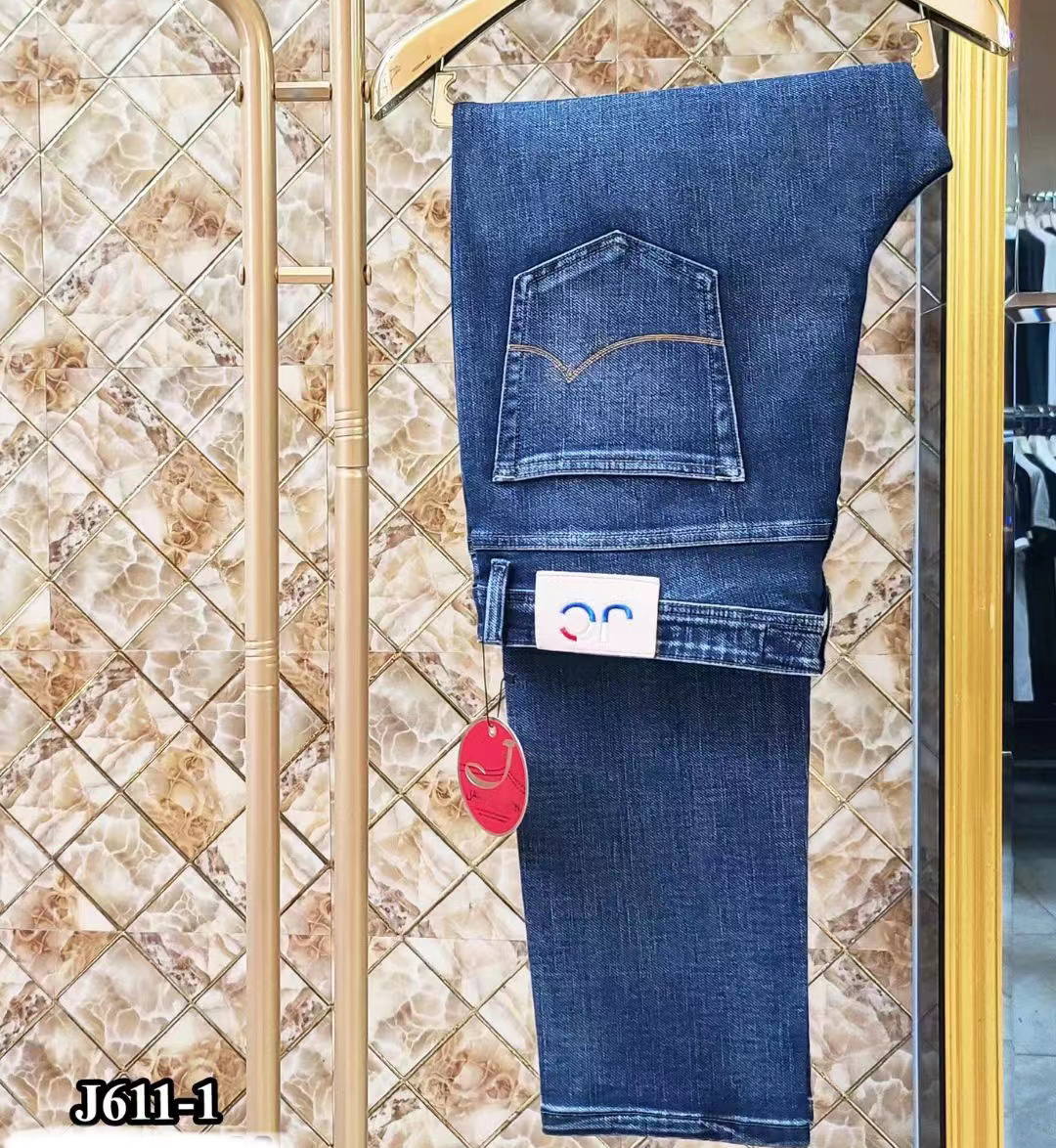 Men's Jeans BILLIONAIRE Jeans Winter thick cotton Fashion England casual embroidery elasticity high quality free shippng 230316, Black
Men's Jeans BILLIONAIRE Jeans Winter thick cotton Fashion England casual embroidery elasticity high quality free shippng 230316, Black