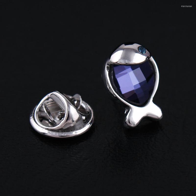 Brooches Fashion Small Cute Animal Fish Lapel Pins For Women Clothing Accessories High Quality Metal Rhinestone Funny Wholesale
Brooches Fashion Small Cute Animal Fish Lapel Pins For Women Clothing Accessories High Quality Metal Rhinestone Funny Wholesale
