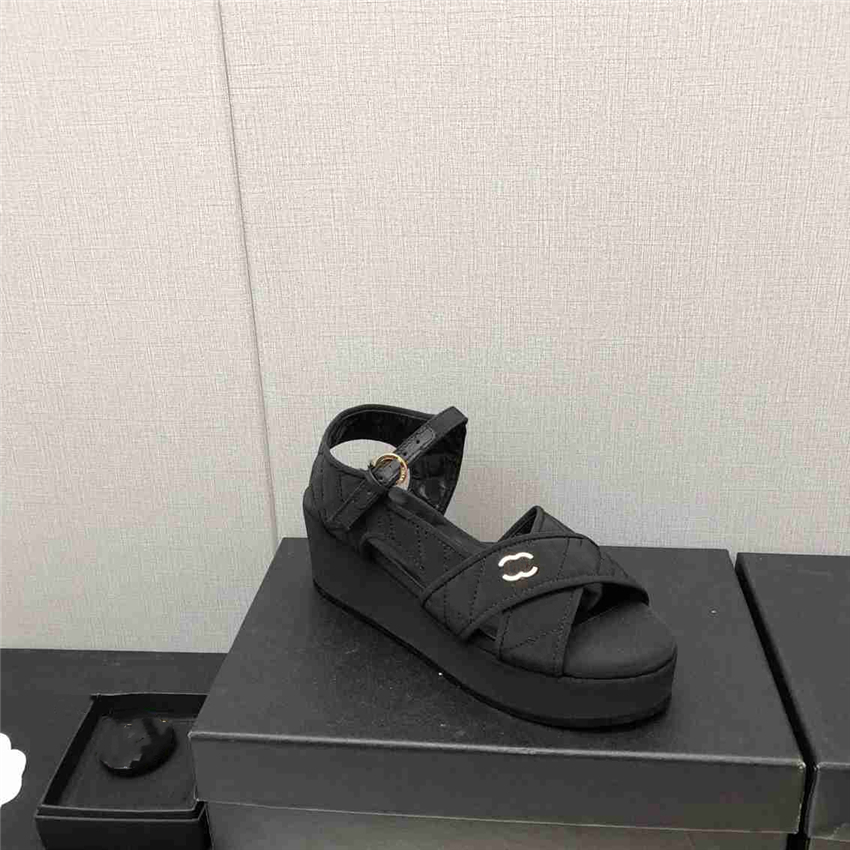 Summer Popular Women Sandals 2023 Channel Luxury Brand Business Dress Wedding Party Leather High Heels Casual Flat Slippers 06-04
Summer Popular Women Sandals 2023 Channel Luxury Brand Business Dress Wedding Party Leather High Heels Casual Flat Slippers 06-04