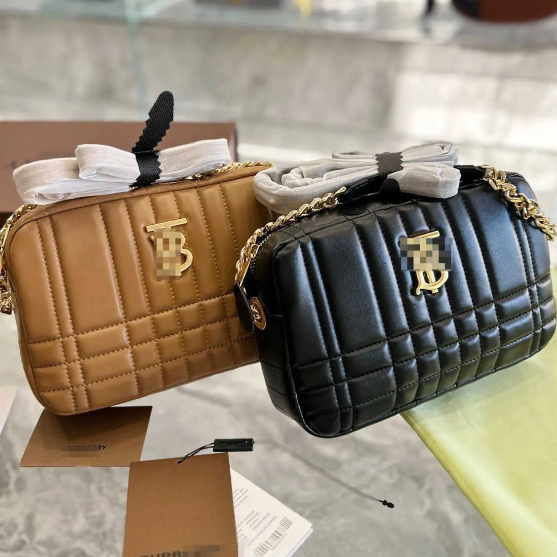 Designer Luxury Bags For Women High Quality Brown Crossbody Handbags Vintage Burbrery Leather Wallet Paris Plaid The Totes Bag Fashion Purses JQBW
Designer Luxury Bags For Women High Quality Brown Crossbody Handbags Vintage Burbrery Leather Wallet Paris Plaid The Totes Bag Fashion Purses JQBW