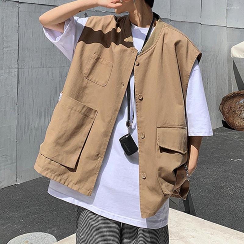 Men's Tank Tops Cargo Vest Fine Stitching Wear-resistant Retro Vintage Buttons Waistcoat Men For Daily Wear, Khaki
Men's Tank Tops Cargo Vest Fine Stitching Wear-resistant Retro Vintage Buttons Waistcoat Men For Daily Wear, Khaki