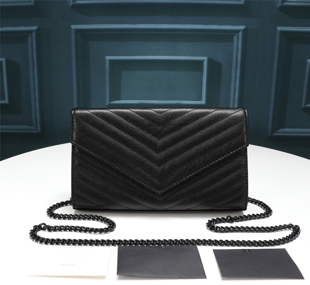 Luxury Bag Designer Smooth Leather Fashion Classic Wallet Square Women's Travel Handbags cross body chain Brand Metal Sign Shoulder Clutch Bags With Original Box, Free package
Luxury Bag Designer Smooth Leather Fashion Classic Wallet Square Women's Travel Handbags cross body chain Brand Metal Sign Shoulder Clutch Bags With Original Box, Free package