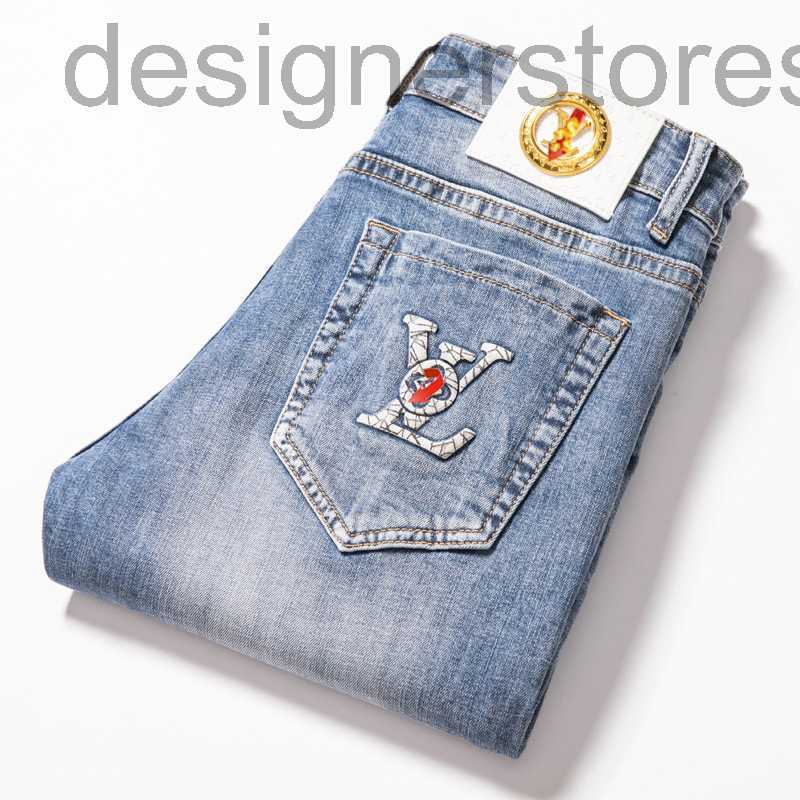 Men's Jeans Designer New summer light color jeans slim fit small foot stretch printed fashion pants TRSX, Light blue 6611
Men's Jeans Designer New summer light color jeans slim fit small foot stretch printed fashion pants TRSX, Light blue 6611