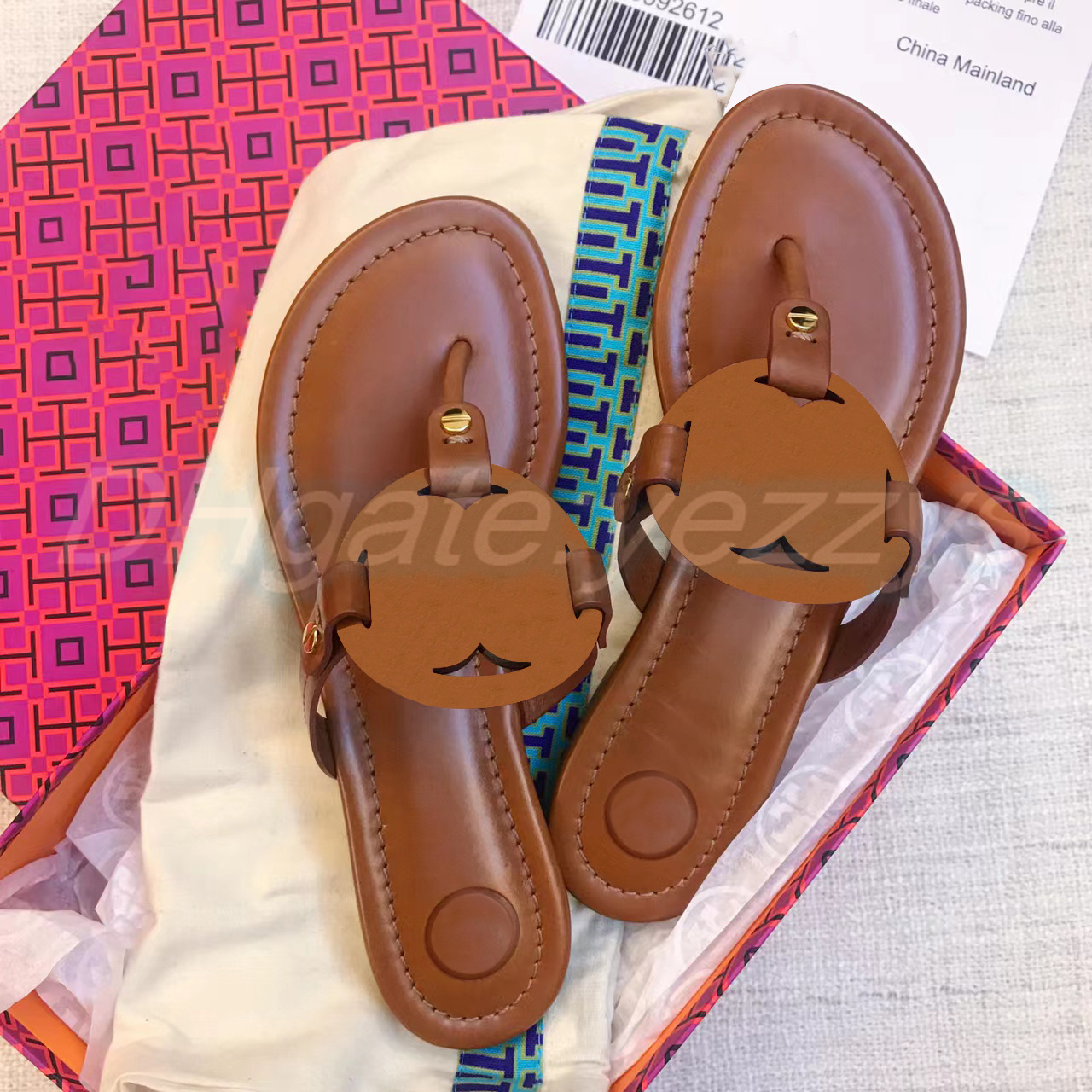 woman slide designer shoe Casual Female Flats luxury man Slides beach Beach Footwear slipper summer thong leather flip flop sandal fast shipping, #7
woman slide designer shoe Casual Female Flats luxury man Slides beach Beach Footwear slipper summer thong leather flip flop sandal fast shipping, #7