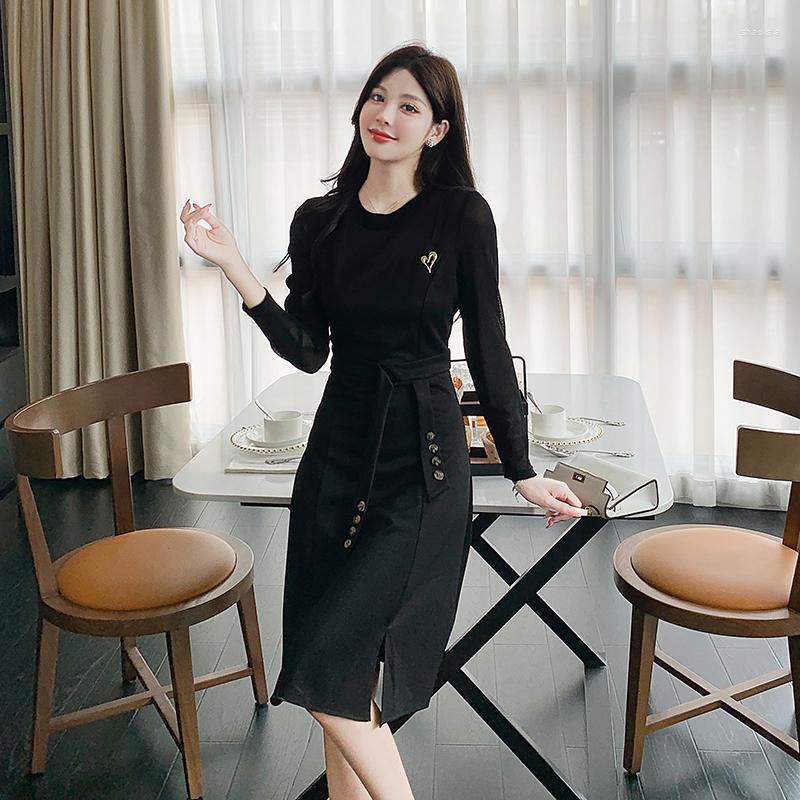 Casual Dresses 2023 Winter Light Luxury Socialite White Gauze Fan Base Spell Receives The Waist Cultivate One' Morality Dress, Black
Casual Dresses 2023 Winter Light Luxury Socialite White Gauze Fan Base Spell Receives The Waist Cultivate One' Morality Dress, Black