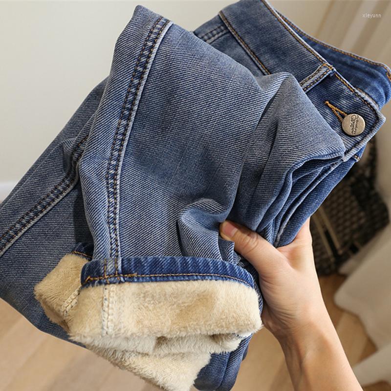 Women's Jeans Winter Thick Velvet Women Mid Waist Straight Simple Fleece Warm Slim Stretch Lady Casual Denim Pencil Pants Cowboy Trouses
Women's Jeans Winter Thick Velvet Women Mid Waist Straight Simple Fleece Warm Slim Stretch Lady Casual Denim Pencil Pants Cowboy Trouses