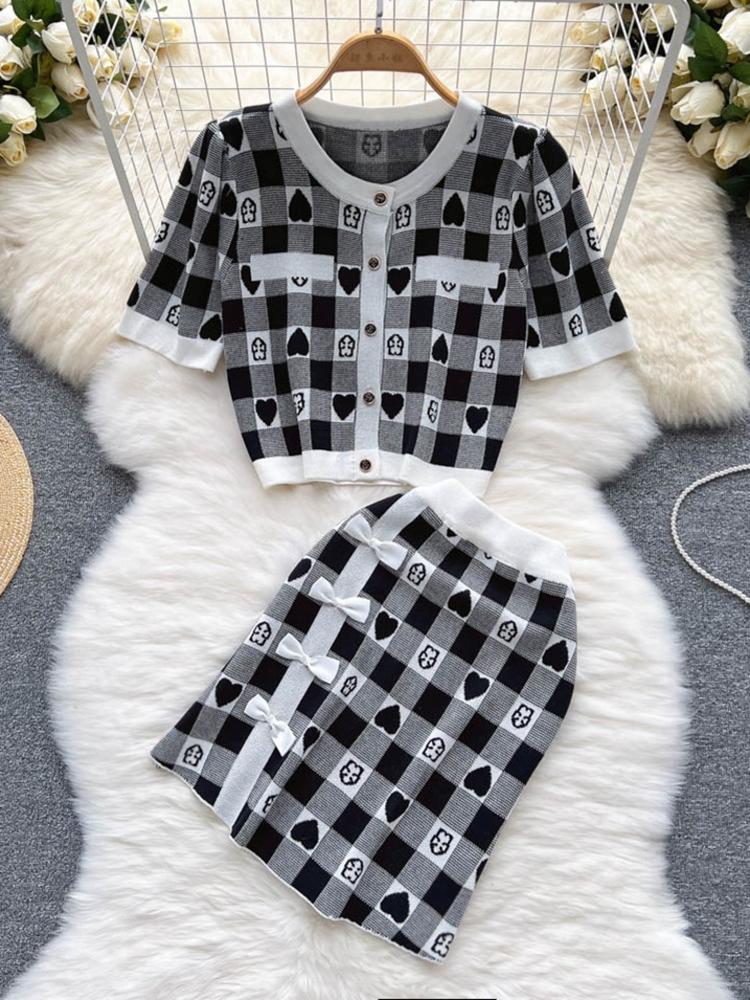 Work Dresses Fashion Printing Two Pieces Short Sleeve O-neck Crop Tops High Waist Hit Color Bowknot A-line Mini Skirt 2023 Summer SetWork, Black
Work Dresses Fashion Printing Two Pieces Short Sleeve O-neck Crop Tops High Waist Hit Color Bowknot A-line Mini Skirt 2023 Summer SetWork, Black
