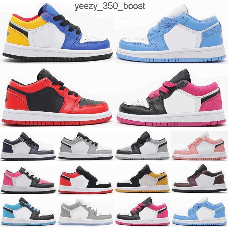 Kids Shoes Sports Sneakers Basketball Shoe University Red Black Blue 1S Cactus Jack Bred Toe Classic 2022 Mens 1 Low Baby Cyber Jumpman Lows 5WJL, As photo 6
Kids Shoes Sports Sneakers Basketball Shoe University Red Black Blue 1S Cactus Jack Bred Toe Classic 2022 Mens 1 Low Baby Cyber Jumpman Lows 5WJL, As photo 6