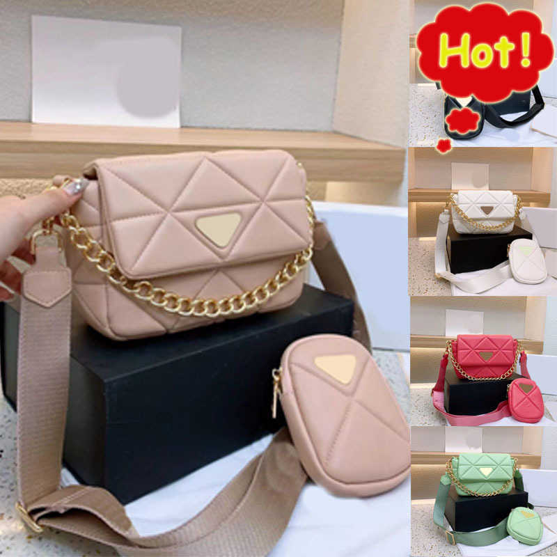 Prads totes designer handbag women bag Handbags Prade the Tote bags Luxuries designers womens crossbody Handbag Shoulder 7A high quality purses wallet 2BDQ, Red--gold chain
Prads totes designer handbag women bag Handbags Prade the Tote bags Luxuries designers womens crossbody Handbag Shoulder 7A high quality purses wallet 2BDQ, Red--gold chain