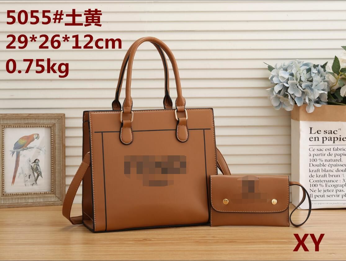 Top quality large capacity fashion brand handbag luxurys designers bag female versatile single Shoulder Bag embossed soft leather portable square women's bag, Brown
Top quality large capacity fashion brand handbag luxurys designers bag female versatile single Shoulder Bag embossed soft leather portable square women's bag, Brown