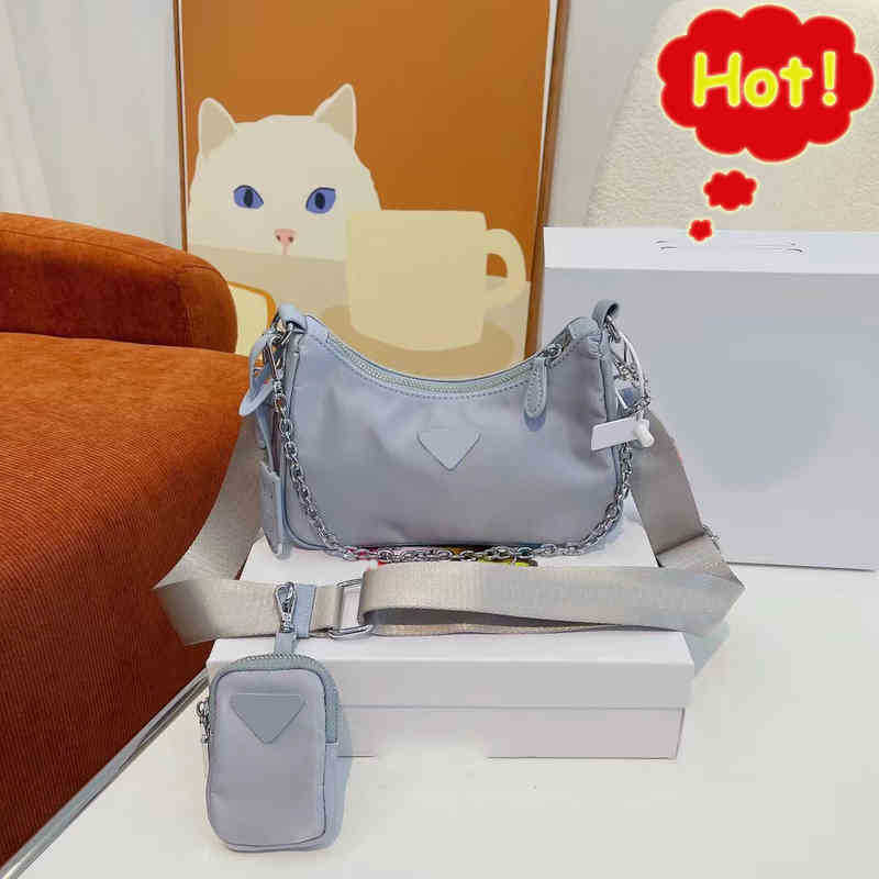 Prads totes designer handbag women bag Handbags Prade the Tote bags Luxuries designers womens crossbody Handbag Shoulder 7A high quality purses wallet JM46, Blue
Prads totes designer handbag women bag Handbags Prade the Tote bags Luxuries designers womens crossbody Handbag Shoulder 7A high quality purses wallet JM46, Blue