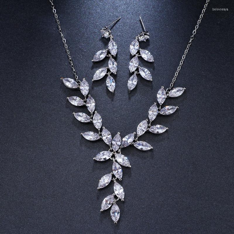 Necklace Earrings Set Elegant Leaf Water Drop Cubic Zirconia Fashion For Women Wedding Party Accessories Gift, Picture shown
Necklace Earrings Set Elegant Leaf Water Drop Cubic Zirconia Fashion For Women Wedding Party Accessories Gift, Picture shown