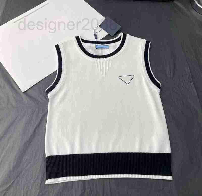 Women' Tanks & Camis Designer Womens tank top wearing designer sleeveless T-shirt fashion knitted tanks sweater T shirt VZUP, White
Women' Tanks & Camis Designer Womens tank top wearing designer sleeveless T-shirt fashion knitted tanks sweater T shirt VZUP, White
