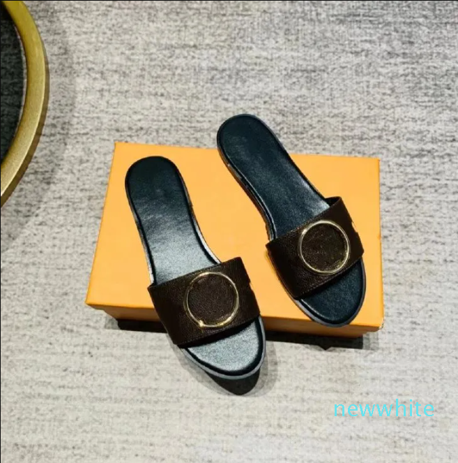 Classic Flat Slippers PU Leather Sandal Top Quality Letter Printing Summer Sandals Wear-Resisting Outdoor Flip Flops Fashion Women's Beach Scuffs Slipper
Classic Flat Slippers PU Leather Sandal Top Quality Letter Printing Summer Sandals Wear-Resisting Outdoor Flip Flops Fashion Women's Beach Scuffs Slipper