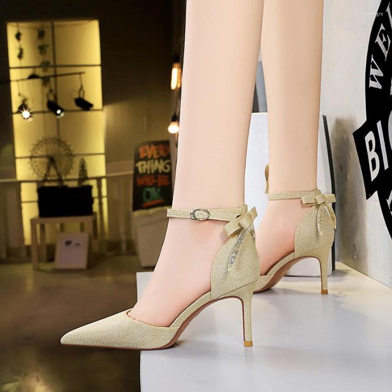 Dress Shoes 2023 Spring Women Bowknot Bridal Wedding Sequins Crystal Woman Pumps Stiletto Sapato Feminino Plus Size 34-43, Silver
Dress Shoes 2023 Spring Women Bowknot Bridal Wedding Sequins Crystal Woman Pumps Stiletto Sapato Feminino Plus Size 34-43, Silver