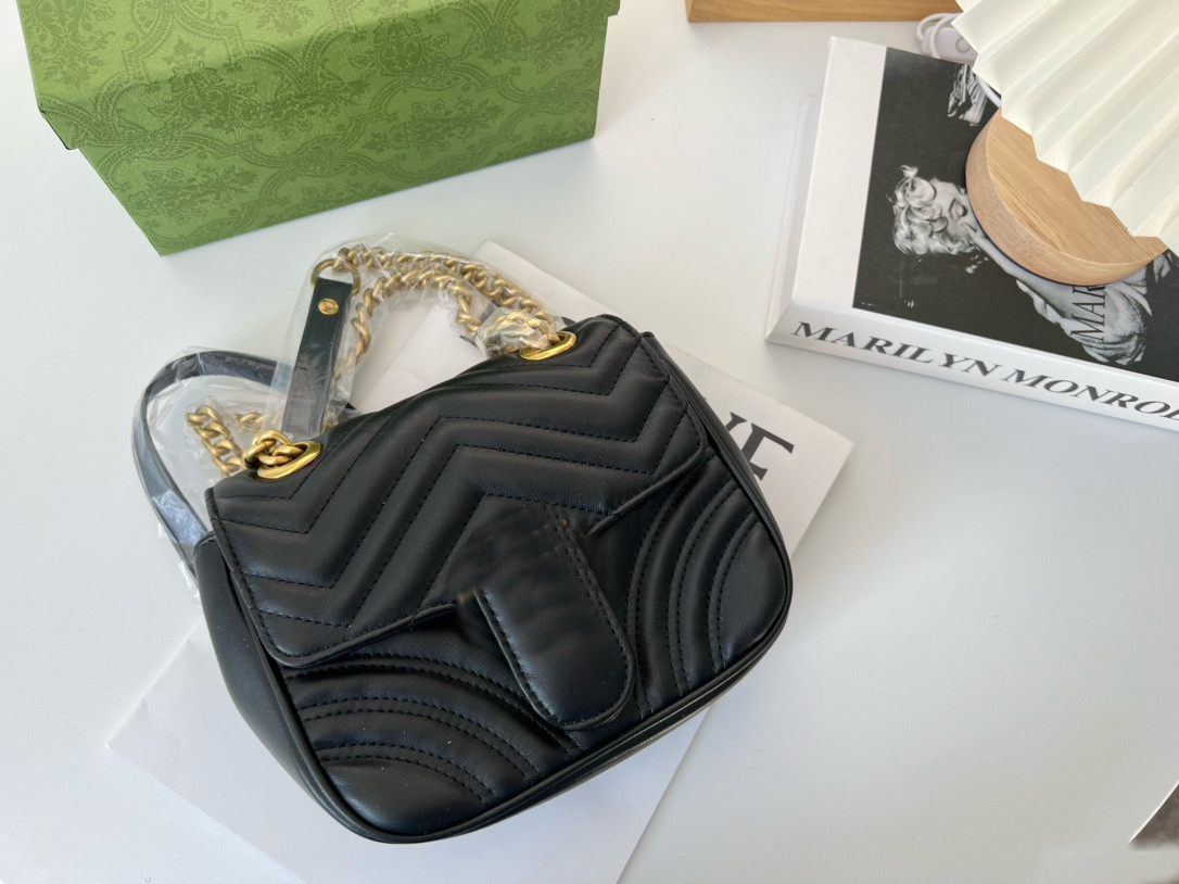 Women's Shoulder Bag Designer Fang Pangzi Chain Bag Luxury Handbag Wallet Various Colors, Fuchsia
Women's Shoulder Bag Designer Fang Pangzi Chain Bag Luxury Handbag Wallet Various Colors, Fuchsia