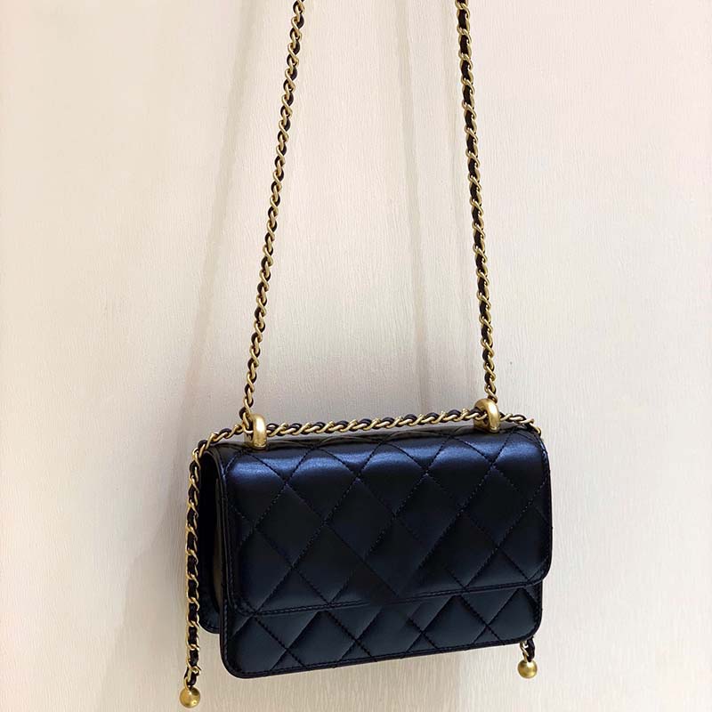 Designer bags latest fashion designer design small fragrance style women exclusive chain bag cowhide is convenient practical classic atmosphere temperament