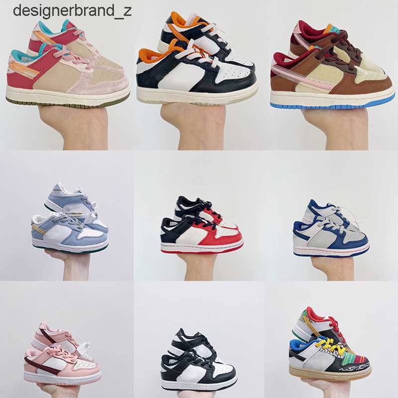 Kids Shoes Dnuk SBS Low Retroes White Black 75th Anniversary Chicago Pink Foam Halloween City Market Social Status Free Lunch Strawberry MREP, #9
Kids Shoes Dnuk SBS Low Retroes White Black 75th Anniversary Chicago Pink Foam Halloween City Market Social Status Free Lunch Strawberry MREP, #9