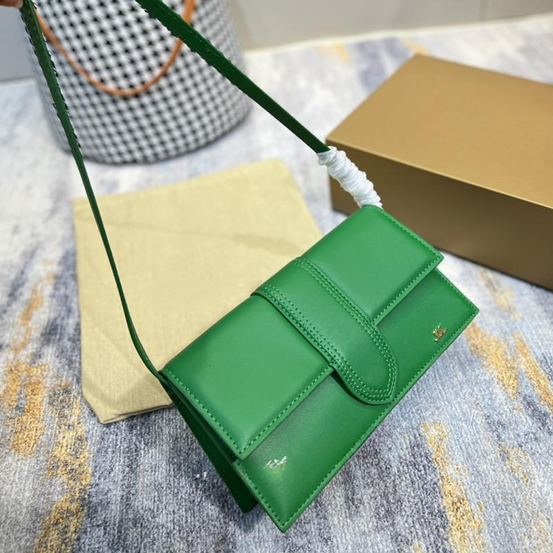 Classic Mini Bags designer bags crossbody the tote bag luxury handbag woman baguette handbags
Classic Mini Bags designer bags crossbody the tote bag luxury handbag woman baguette handbags